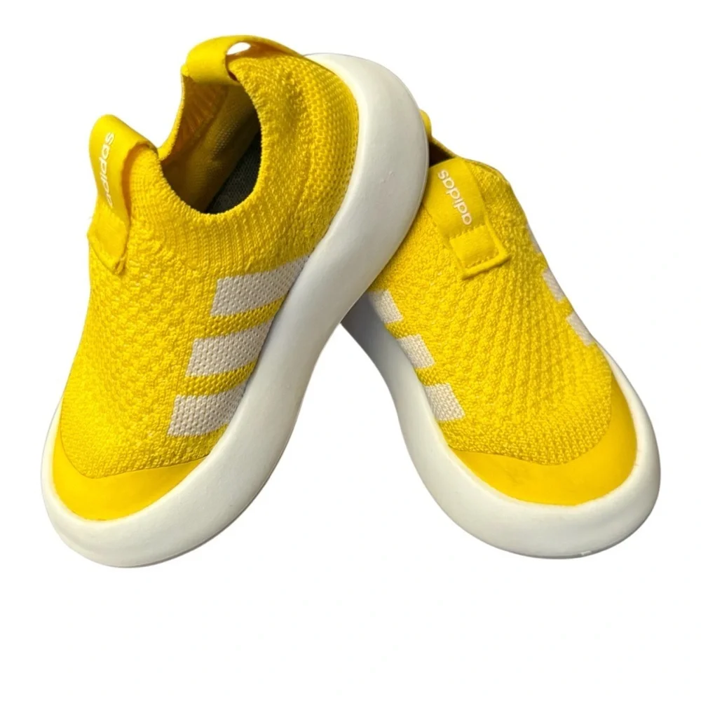 Adidas Bubblecomfy Kids Bright Yellow SneakersSize 8
